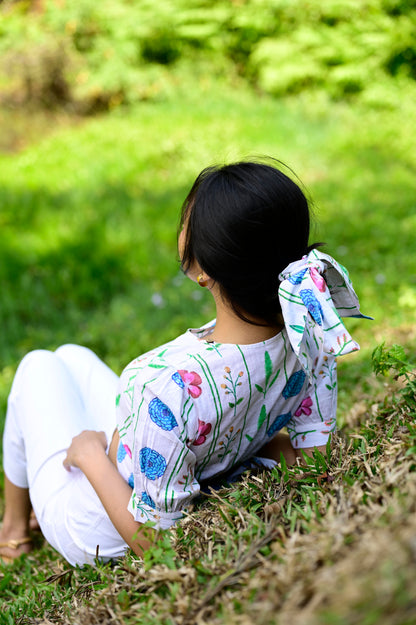 Gardeners Bow Back Top