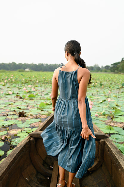 Water Tie Knots Dress